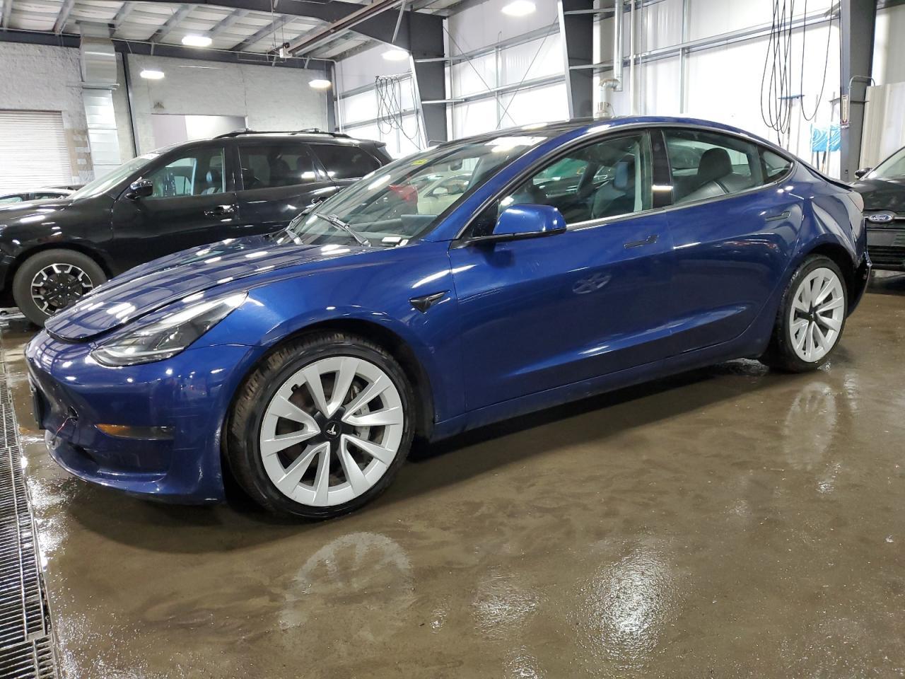 2022 TESLA MODEL 3