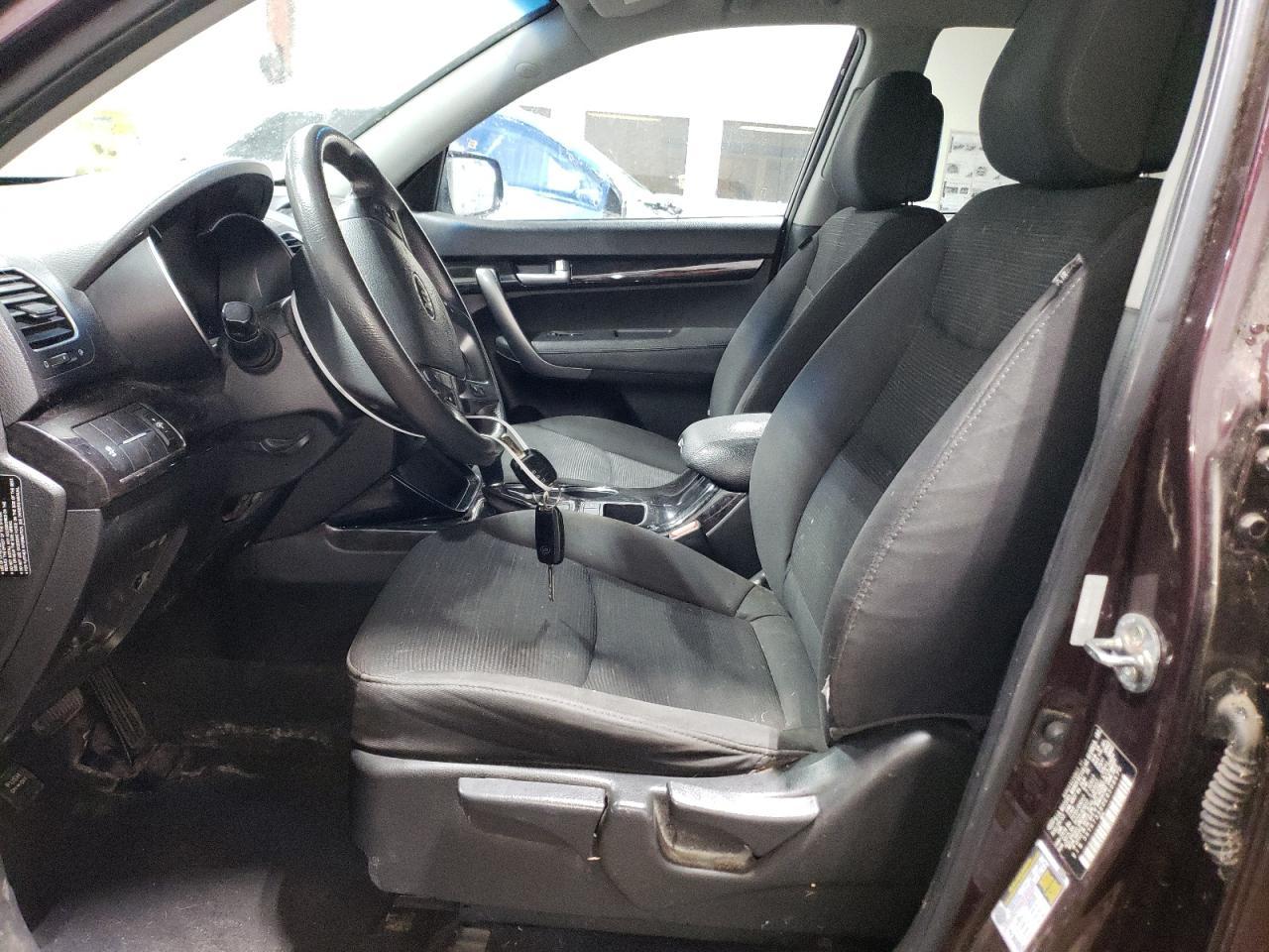 2014 KIA SORENTO LX - Фото 7