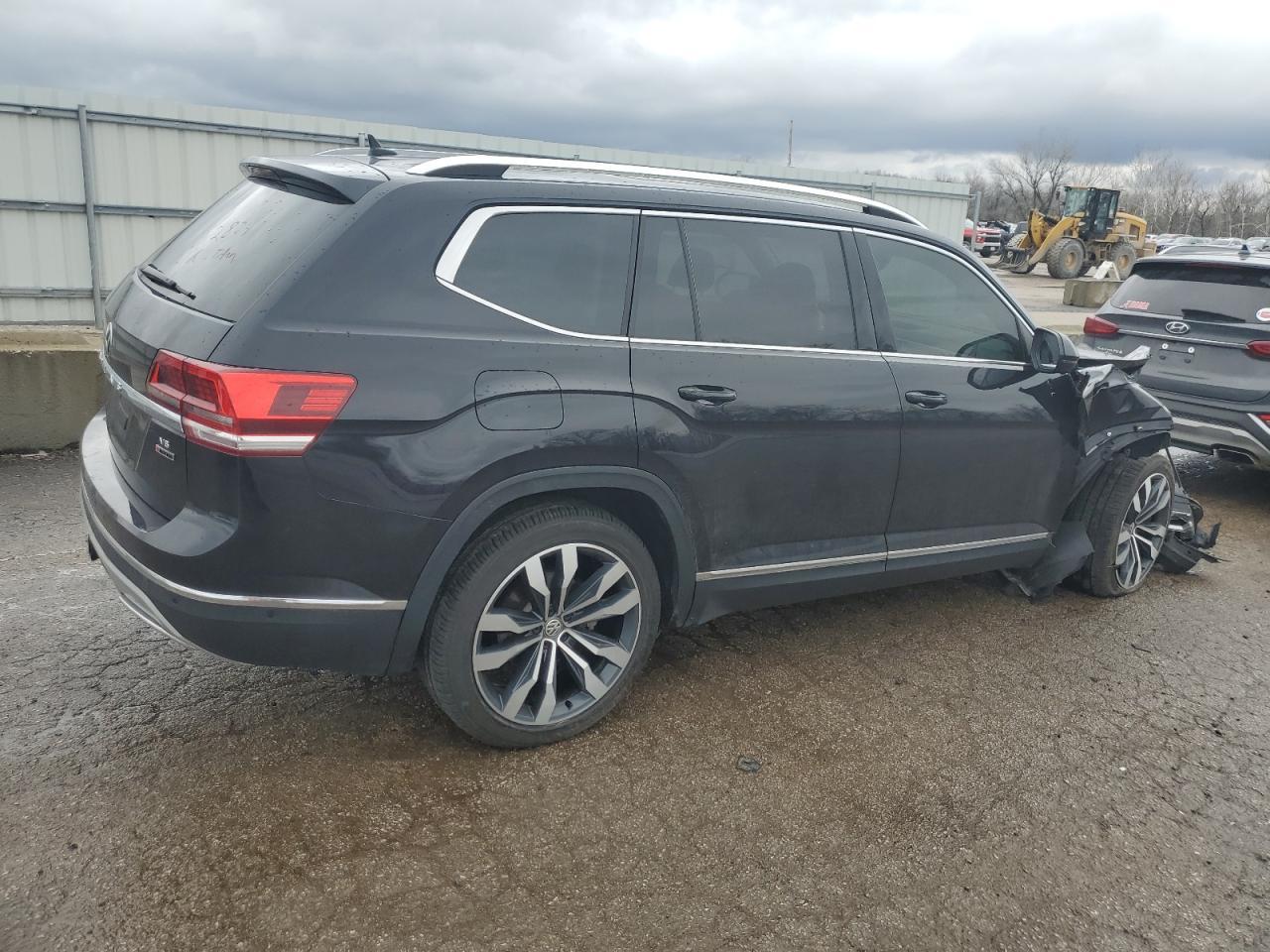 2019 VOLKSWAGEN ATLAS SEL - Фото 3