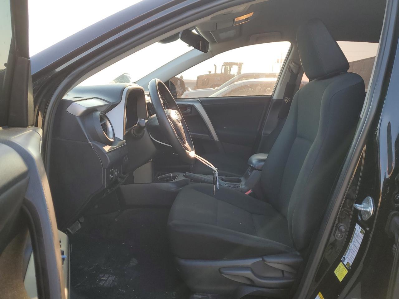 2018 TOYOTA RAV4 LE - Image 7