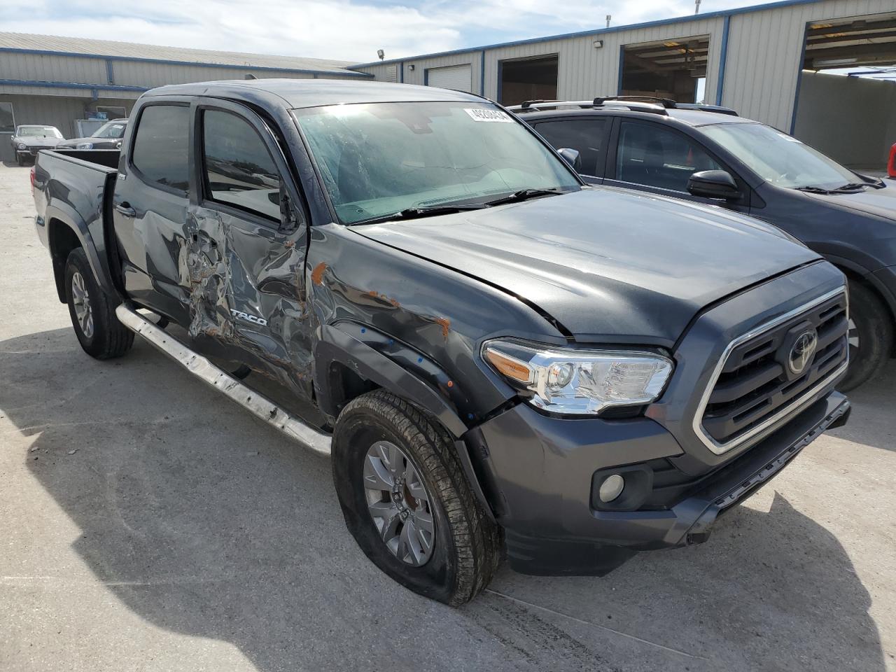 2019 TOYOTA TACOMA DOU - Image 4