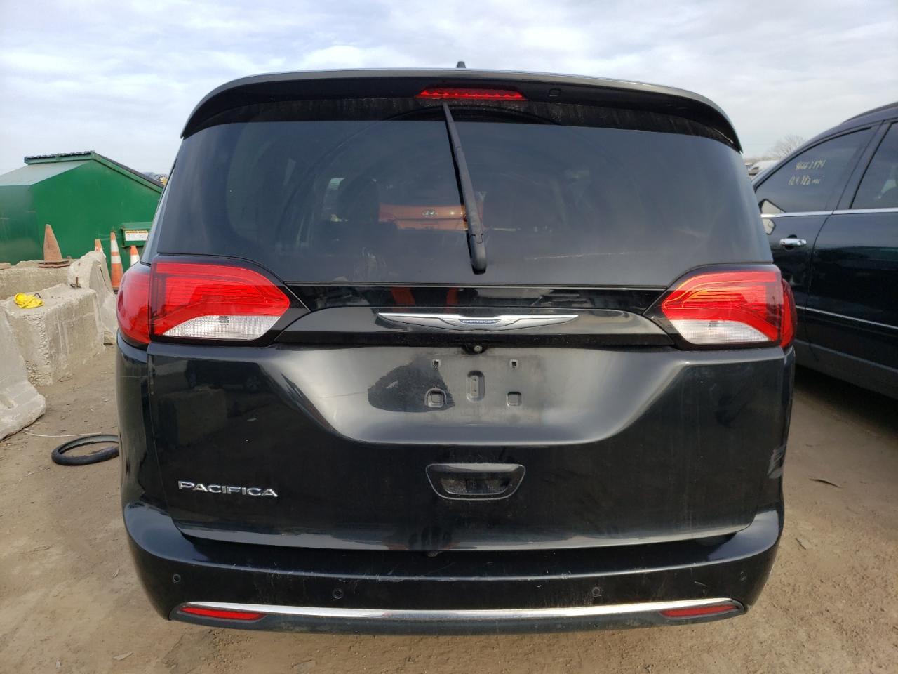 2017 CHRYSLER PACIFICA T - Image 6