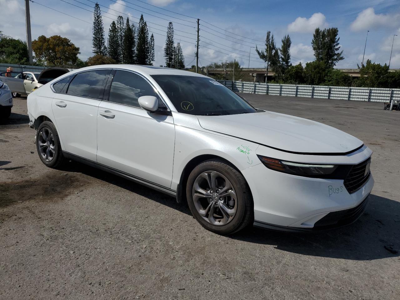 2024 HONDA ACCORD EX - Фото 4
