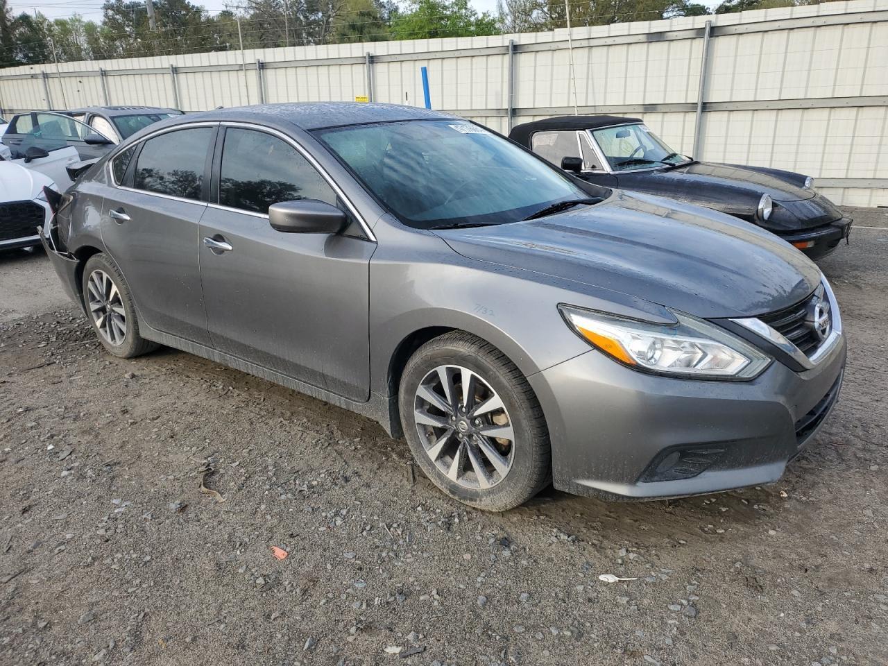 2017 NISSAN ALTIMA 2.5 - Фото 4