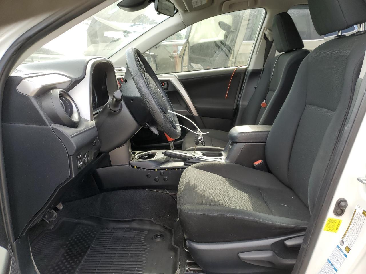 2018 TOYOTA RAV4 LE - Image 7