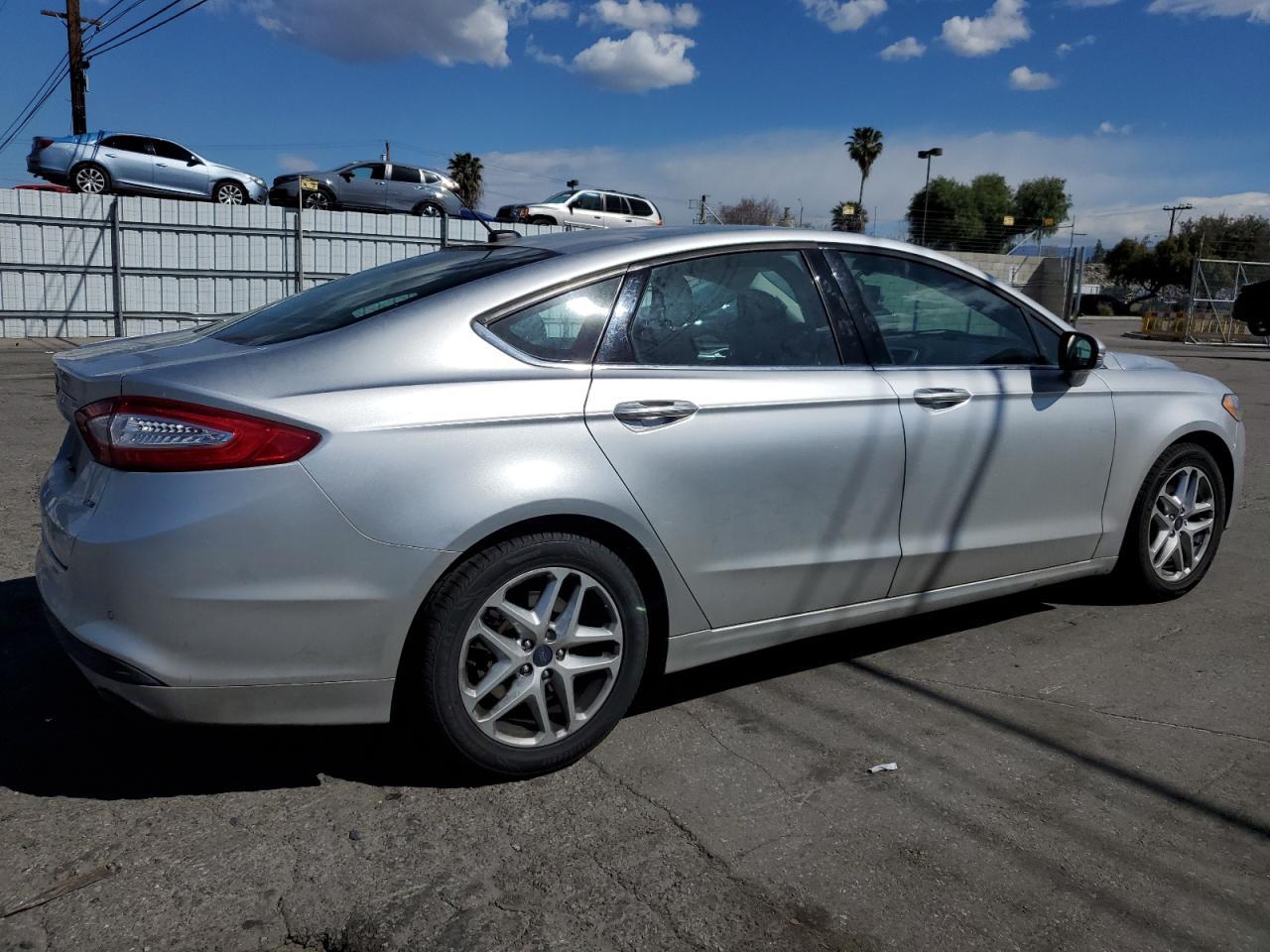 2014 FORD FUSION SE - Image 3