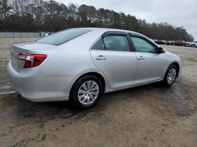 2013 Toyota Camry L - Фото 3