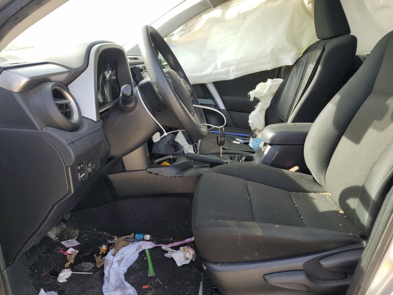 2018 TOYOTA RAV4 LE - Image 7
