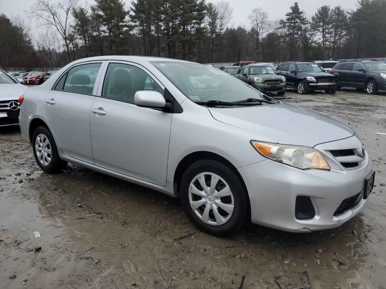 2013 TOYOTA COROLLA BA - Фото 4