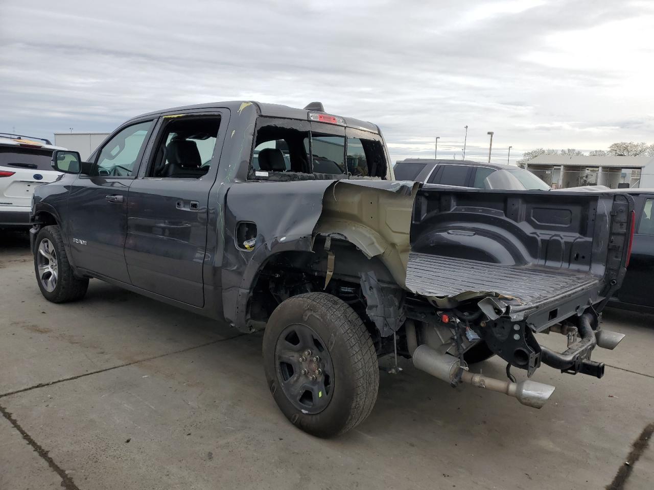 2019 RAM 1500 LARAM - Фото 2