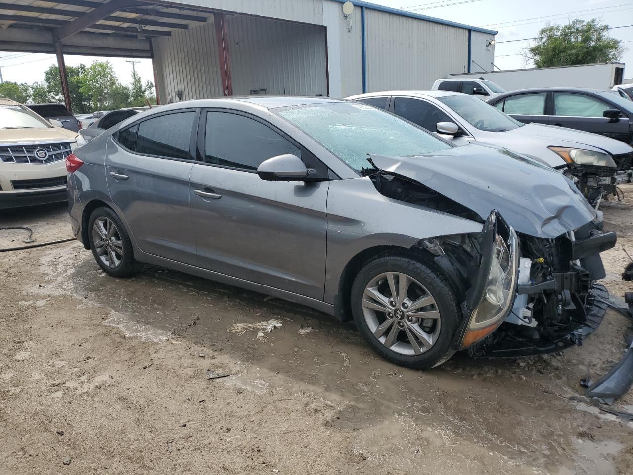 2018 HYUNDAI ELANTRA SE - Фото 4