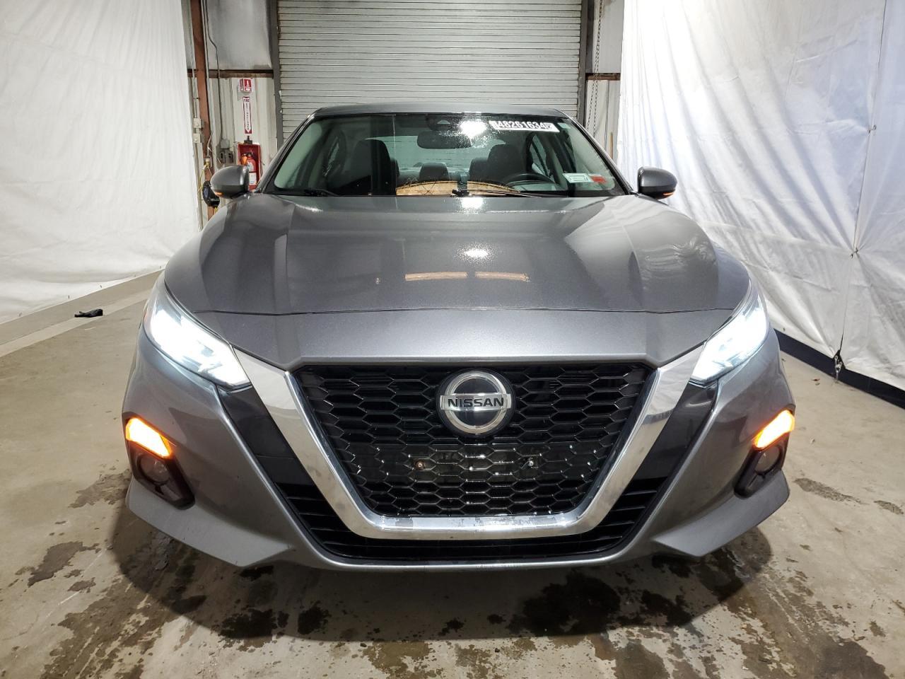 2020 NISSAN ALTIMA SV - Фото 5