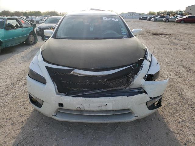 2015 Nissan Altima 2.5 - Image 5