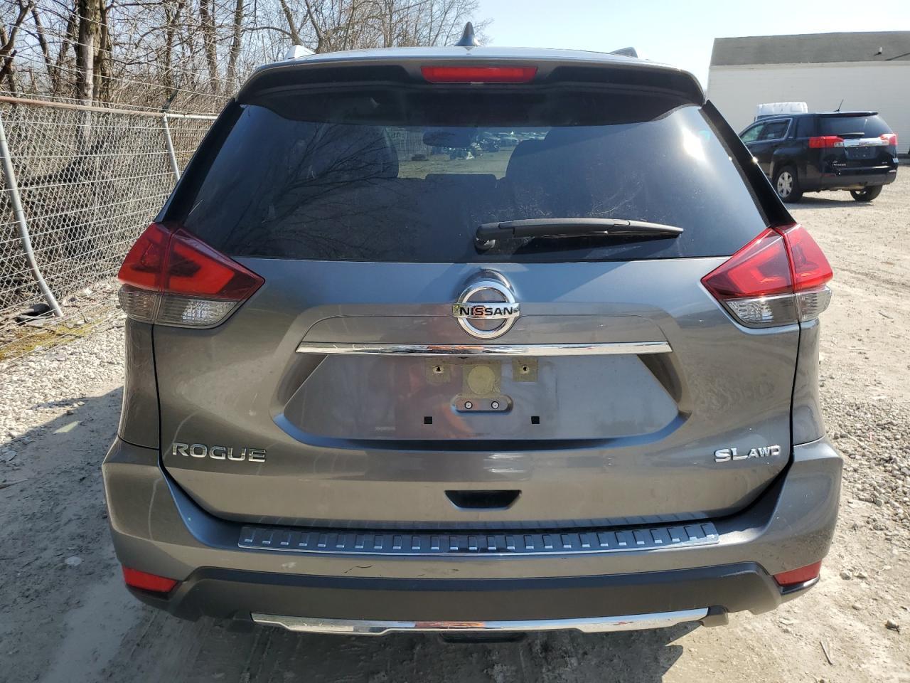 2018 NISSAN ROGUE S - Image 6