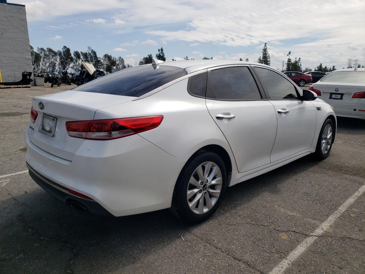 2016 KIA OPTIMA LX - Image 3