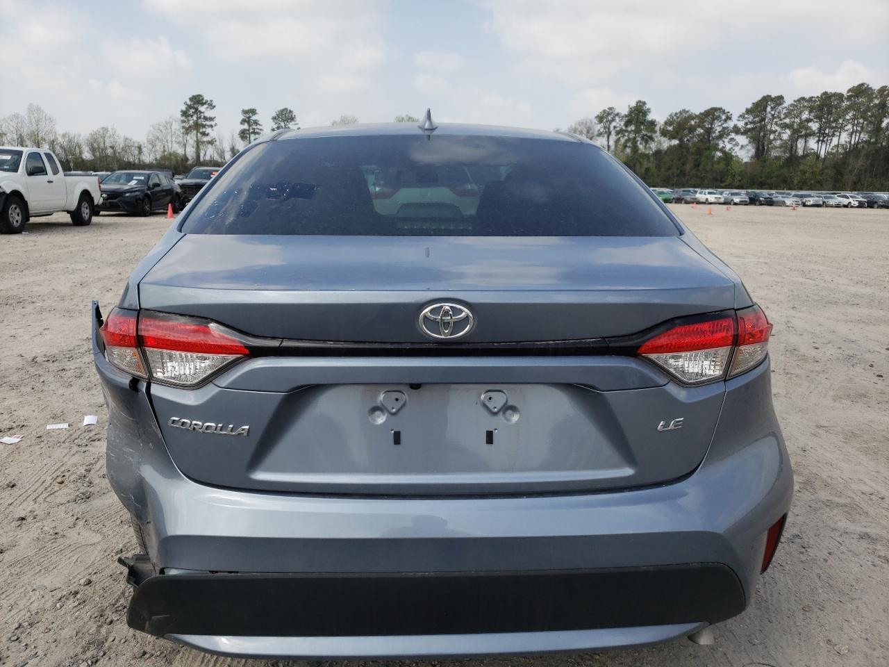 2022 TOYOTA COROLLA LE - Фото 6