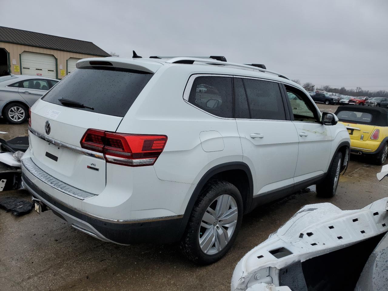 2019 VOLKSWAGEN ATLAS SEL - Image 3