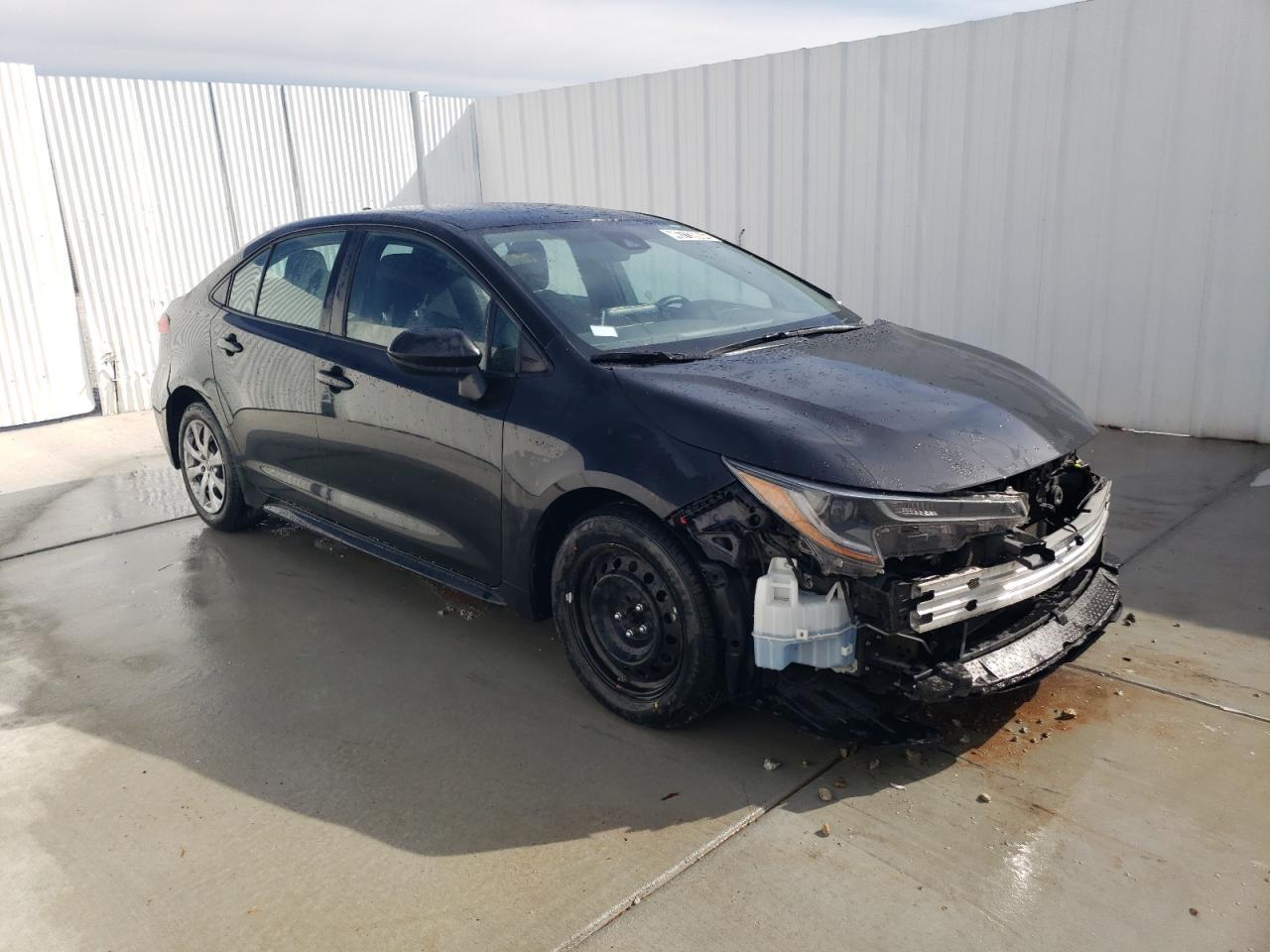 2021 TOYOTA COROLLA LE - Image 4