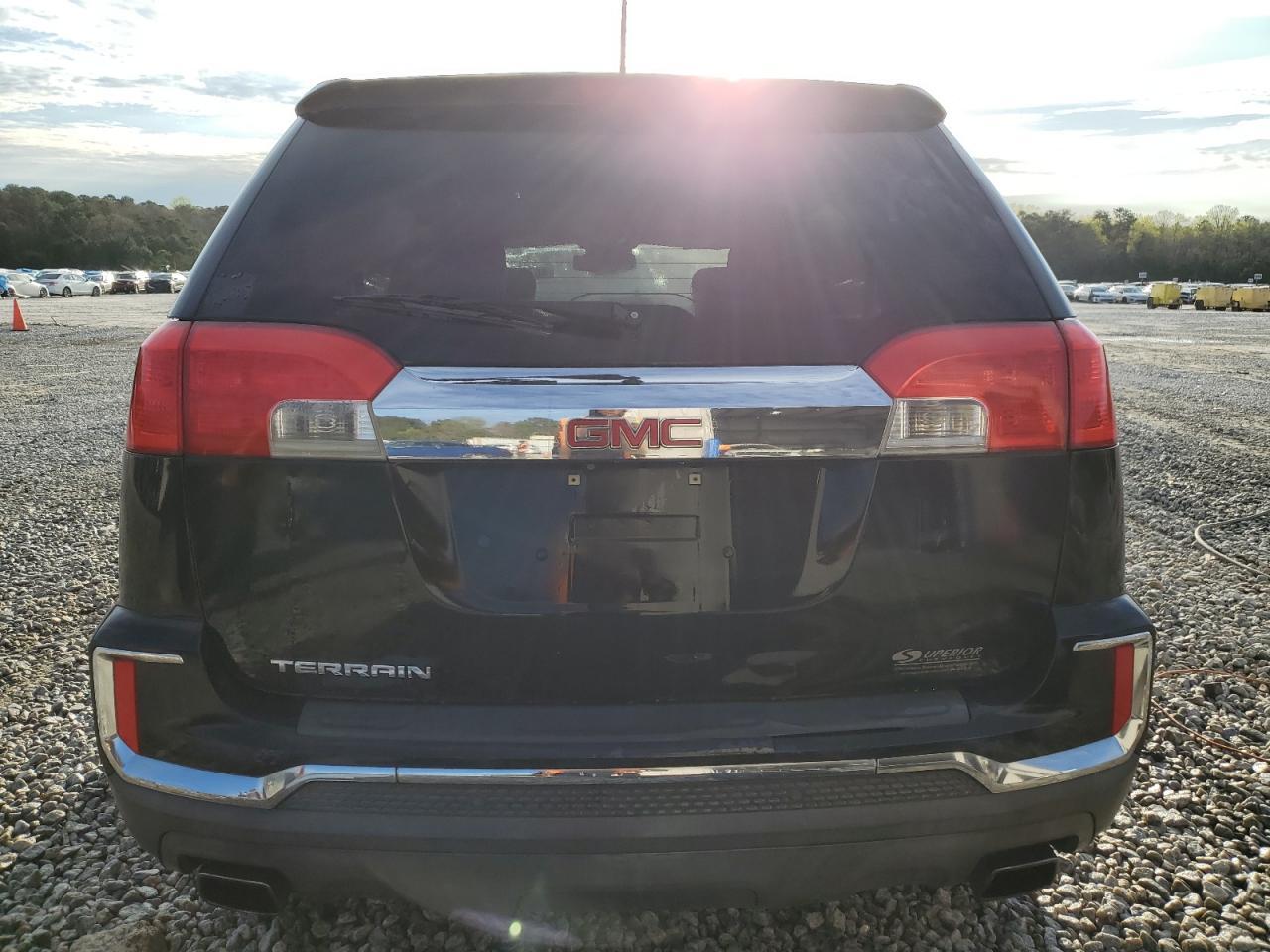 2016 GMC TERRAIN SL - Image 6