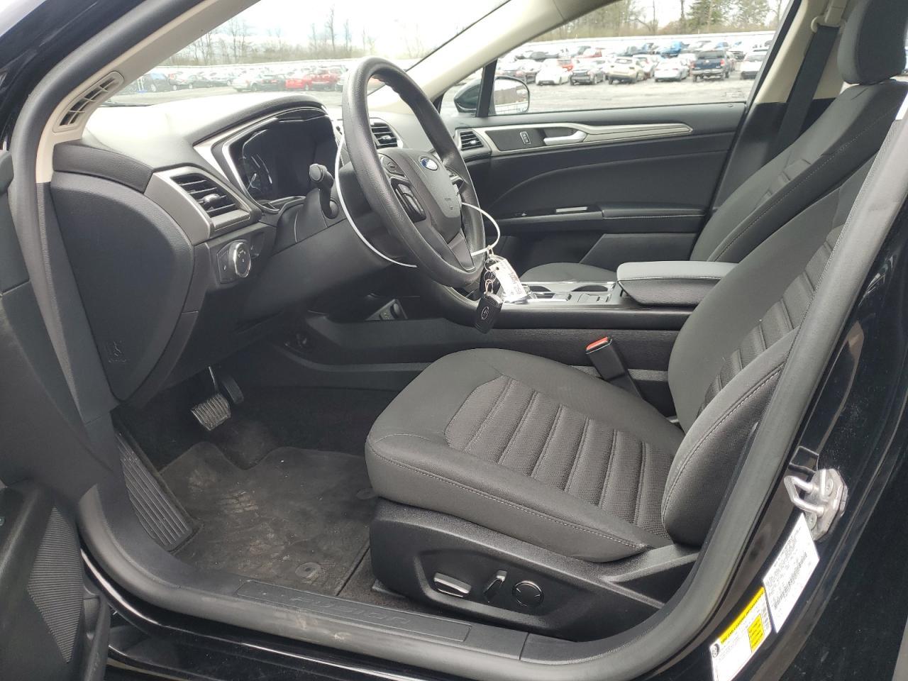 2017 FORD FUSION SE - Фото 7