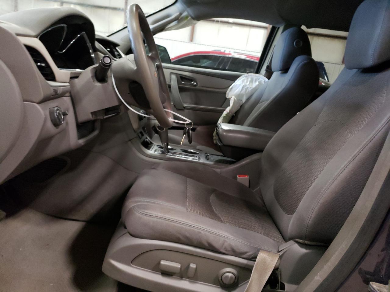 2014 CHEVROLET TRAVERSE L - Image 7