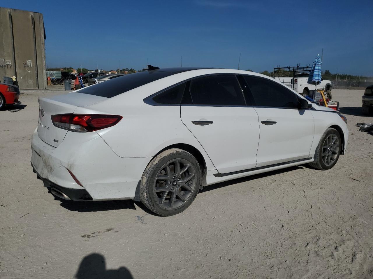 2018 HYUNDAI SONATA SPO - Image 3