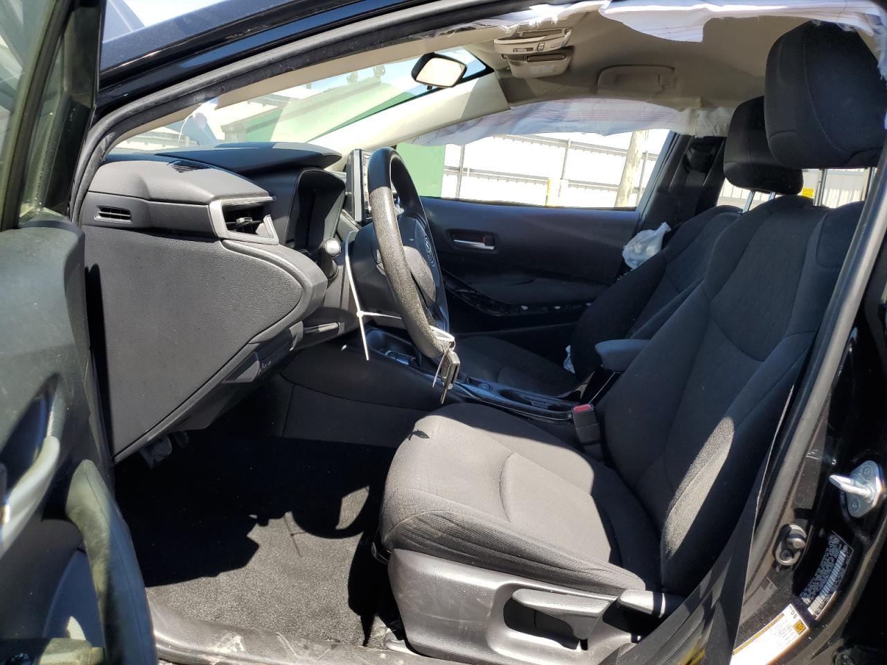 2021 TOYOTA COROLLA LE - Фото 7