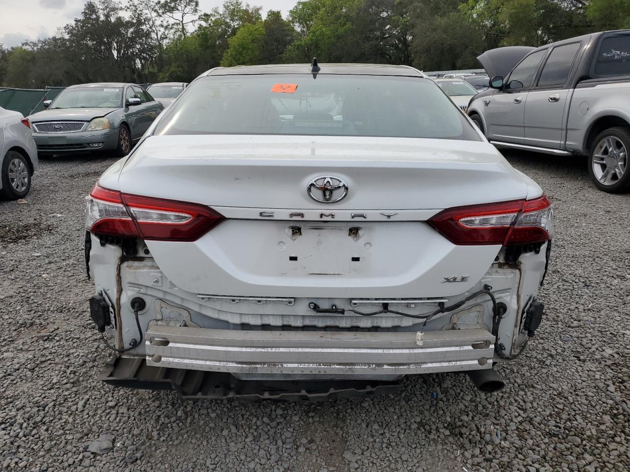 2018 TOYOTA CAMRY L - Image 6