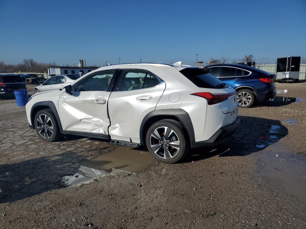 2022 LEXUS UX 200 BAS - Фото 2