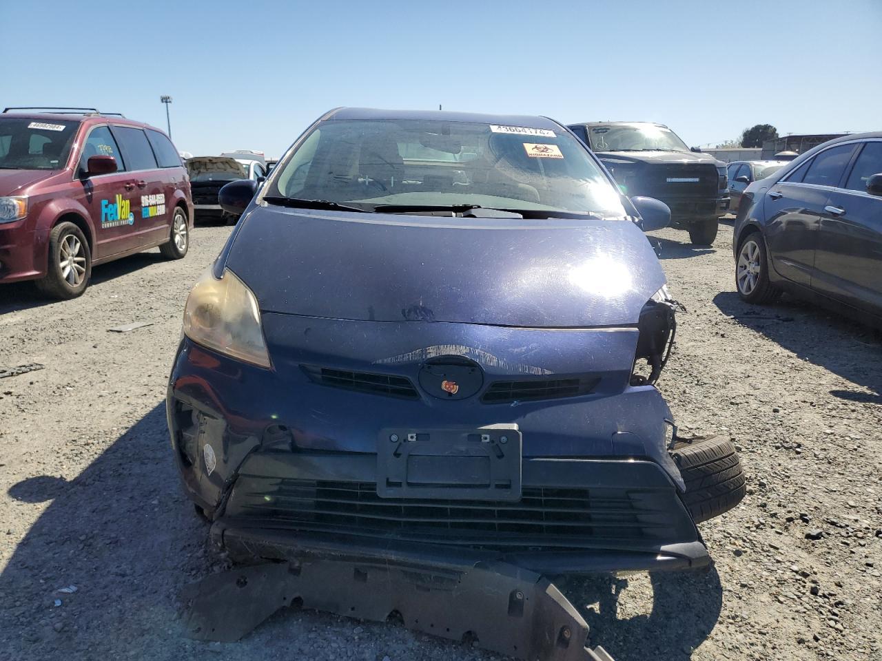 2015 TOYOTA PRIUS - Image 5