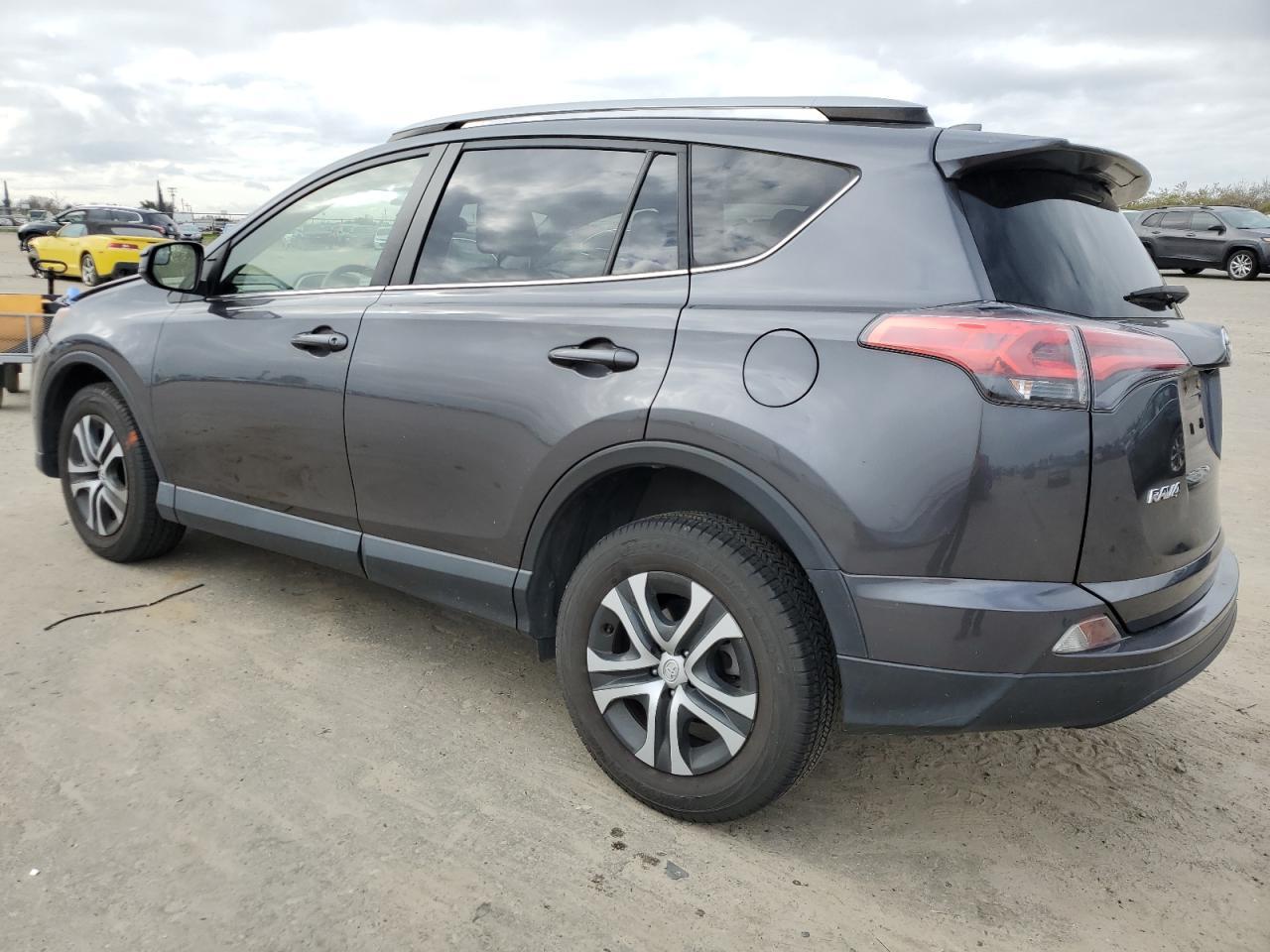 2018 TOYOTA RAV4 LE - Image 2