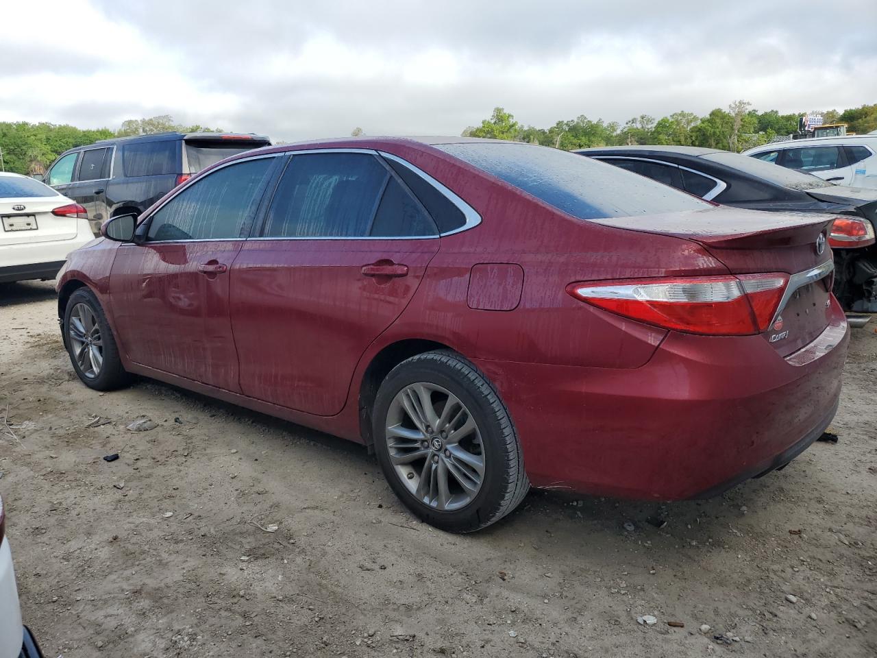 2017 TOYOTA CAMRY LE - Image 2
