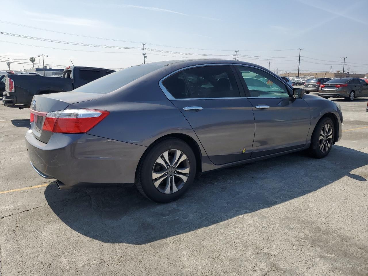 2014 HONDA ACCORD LX - Фото 3