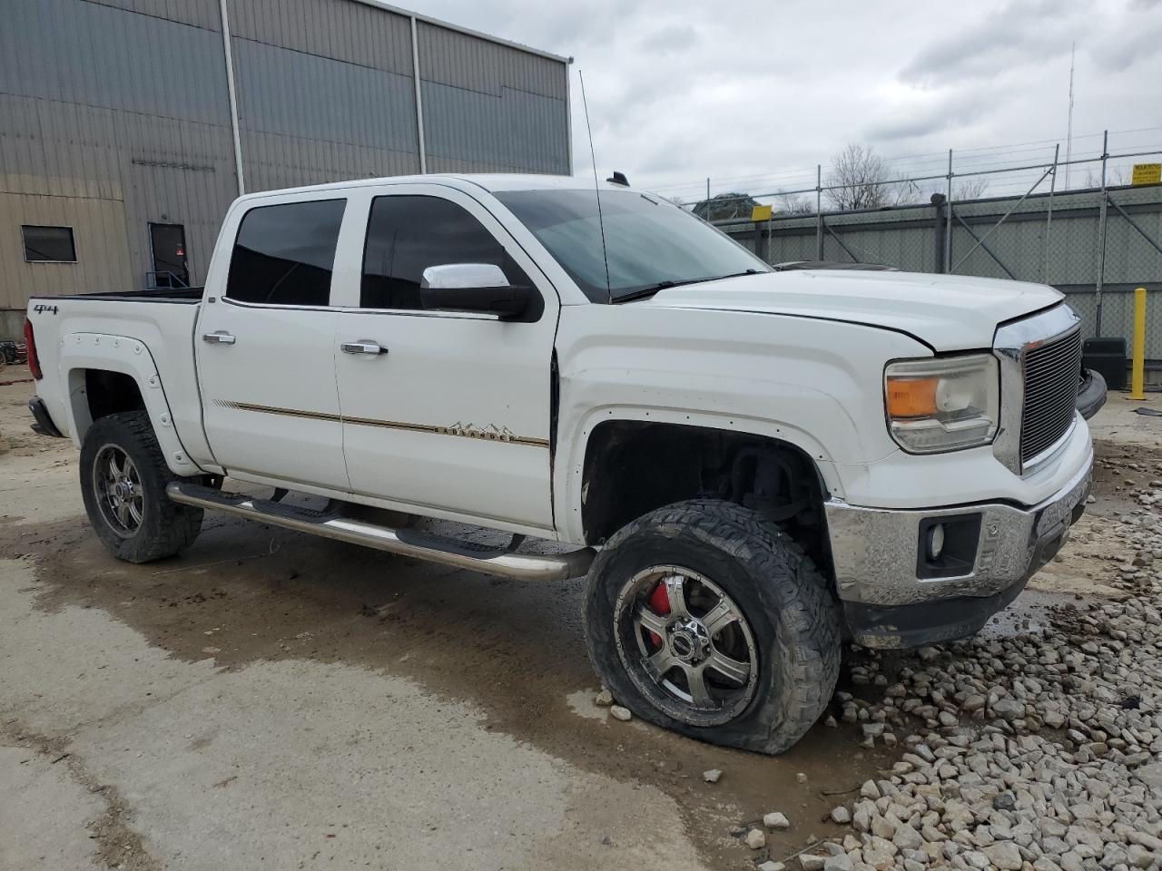 2014 GMC SIERRA K15 - Фото 4