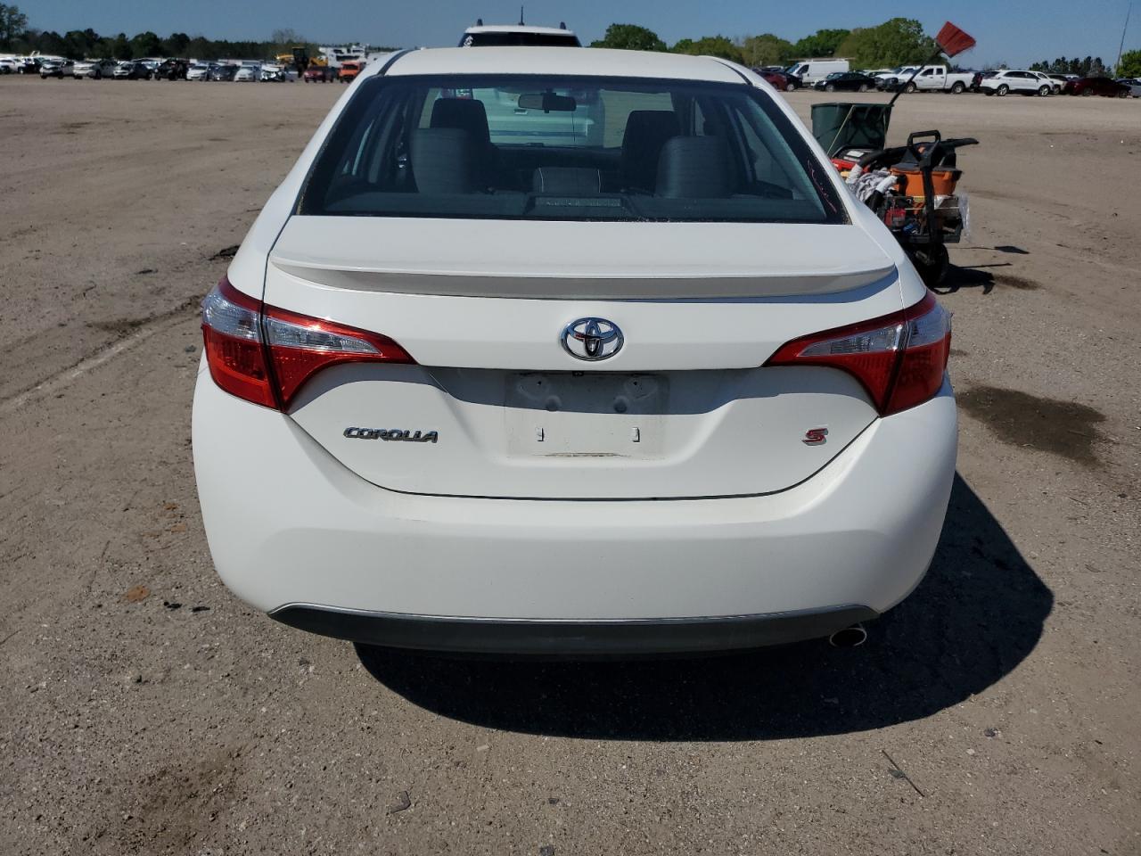 2014 TOYOTA COROLLA L - Фото 6