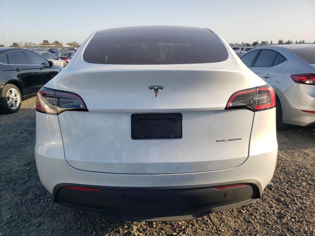 2023 TESLA MODEL Y - Image 6