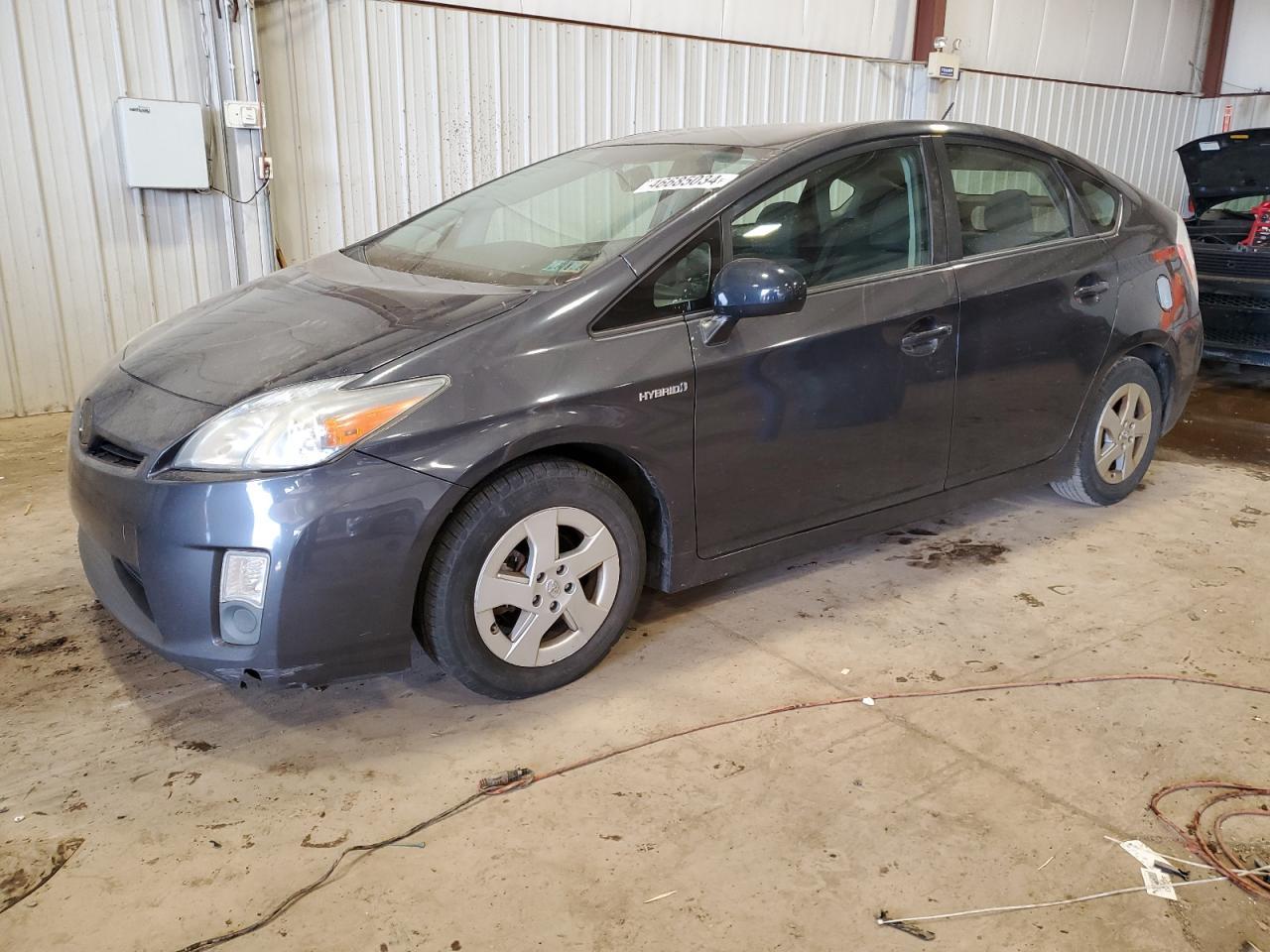 2011 TOYOTA PRIUS car image