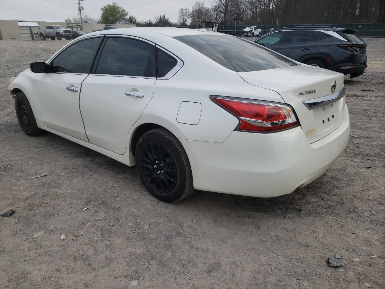 2015 NISSAN ALTIMA 2.5 - Фото 2