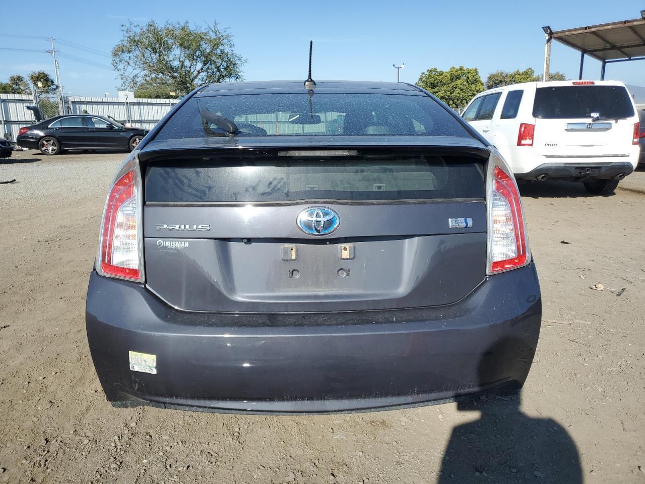 2013 TOYOTA PRIUS - Фото 6