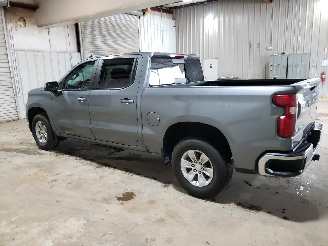 2021 CHEVROLET SILVERADO - Фото 2
