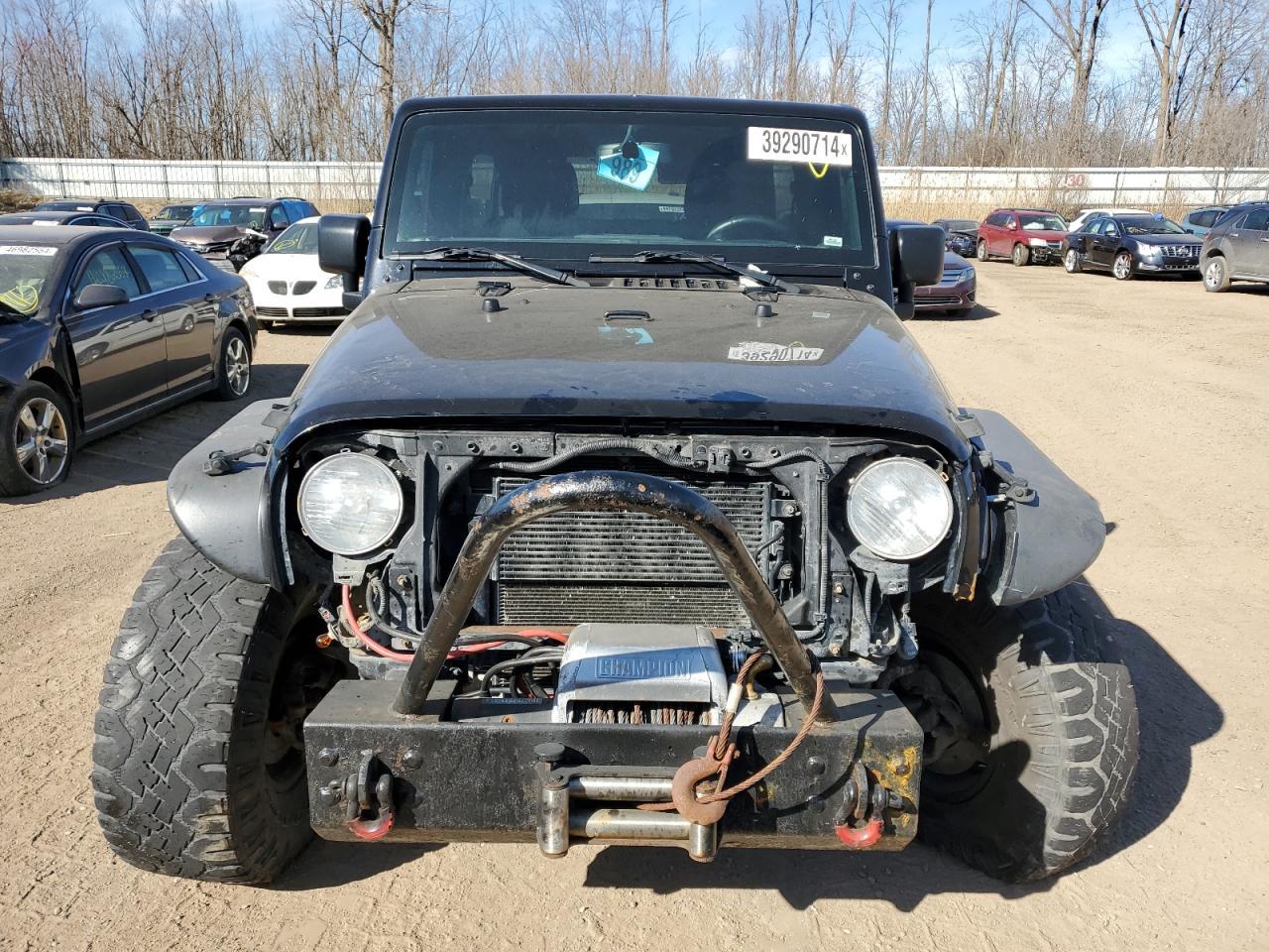 2017 JEEP WRANGLER U - Фото 5