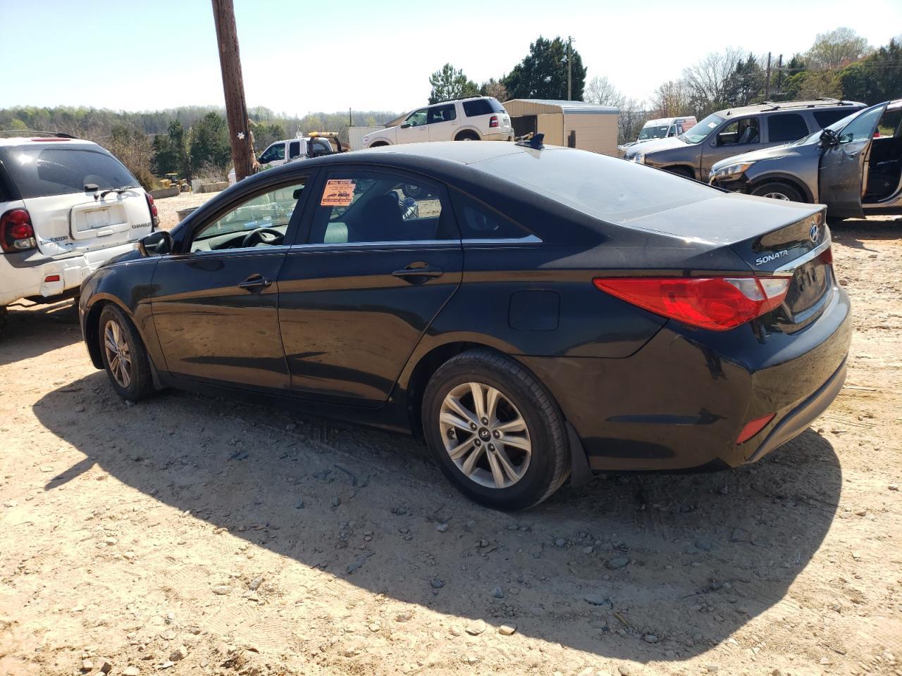 2011 HYUNDAI SONATA GLS - Image 2