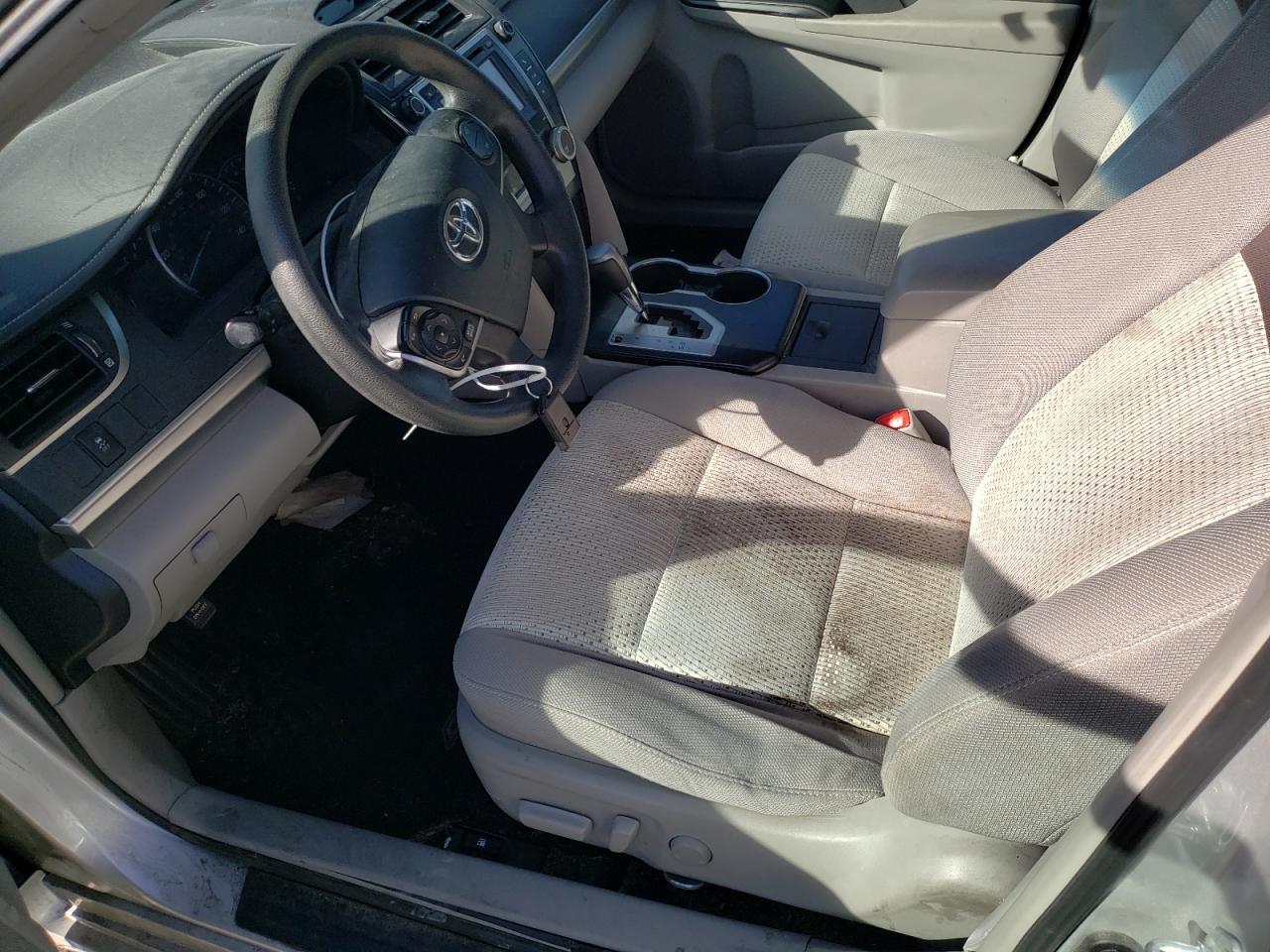 2013 TOYOTA CAMRY L - Image 7