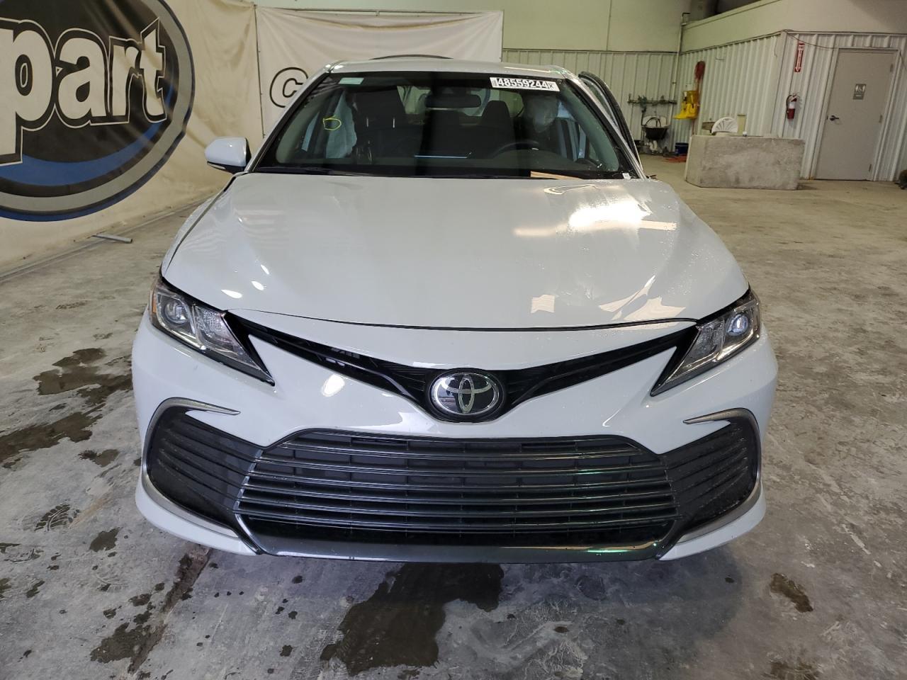 2023 TOYOTA CAMRY LE - Фото 5