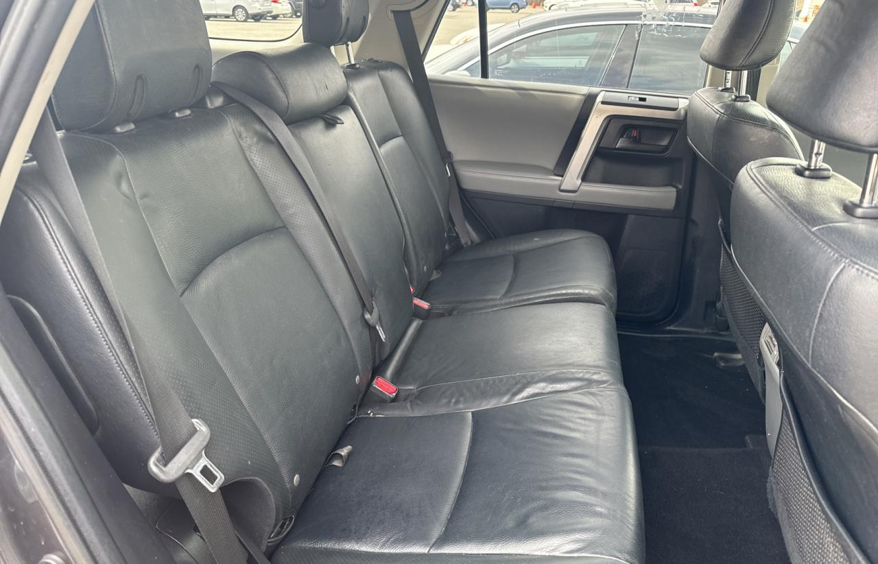 2011 TOYOTA 4RUNNER SR - Image 6