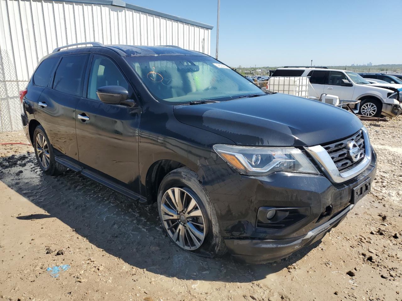 2019 NISSAN PATHFINDER - Image 4