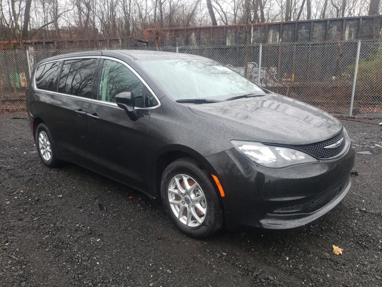 2022 CHRYSLER VOYAGER LX - Фото 4