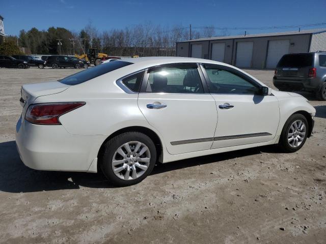 2015 Nissan Altima 2.5 - Image 3