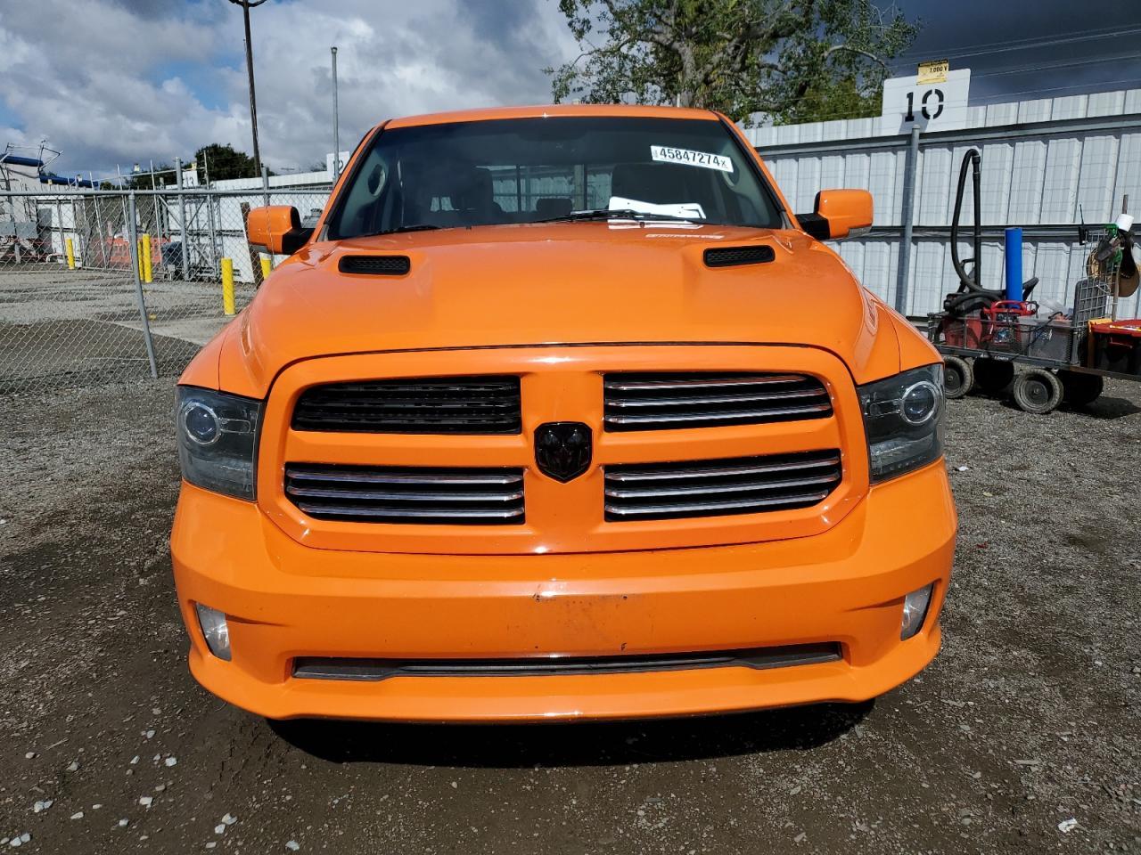 2017 RAM 1500 SPORT - Image 5