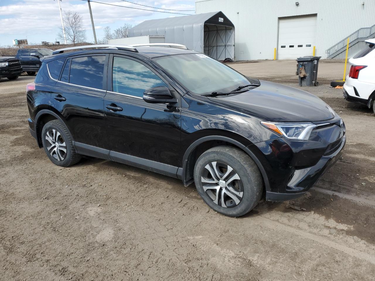 2016 TOYOTA RAV4 LE - Image 4